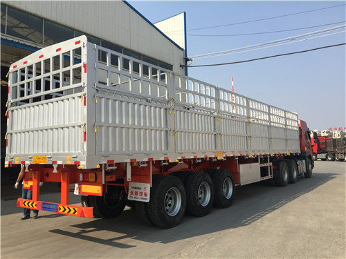 倉(cāng)柵式半掛車 倉(cāng)柵式半掛車